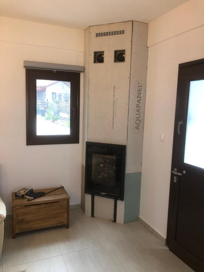 Diamond Stone Wooden Guest House Chandria Экстерьер фото